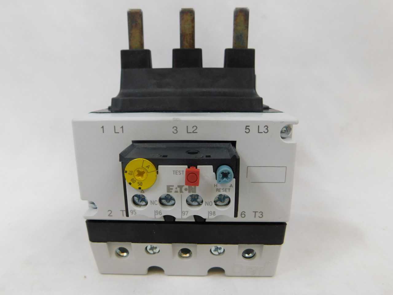Quantity of 12x Assorted Relays - ELECTRICAL COMPONENTS