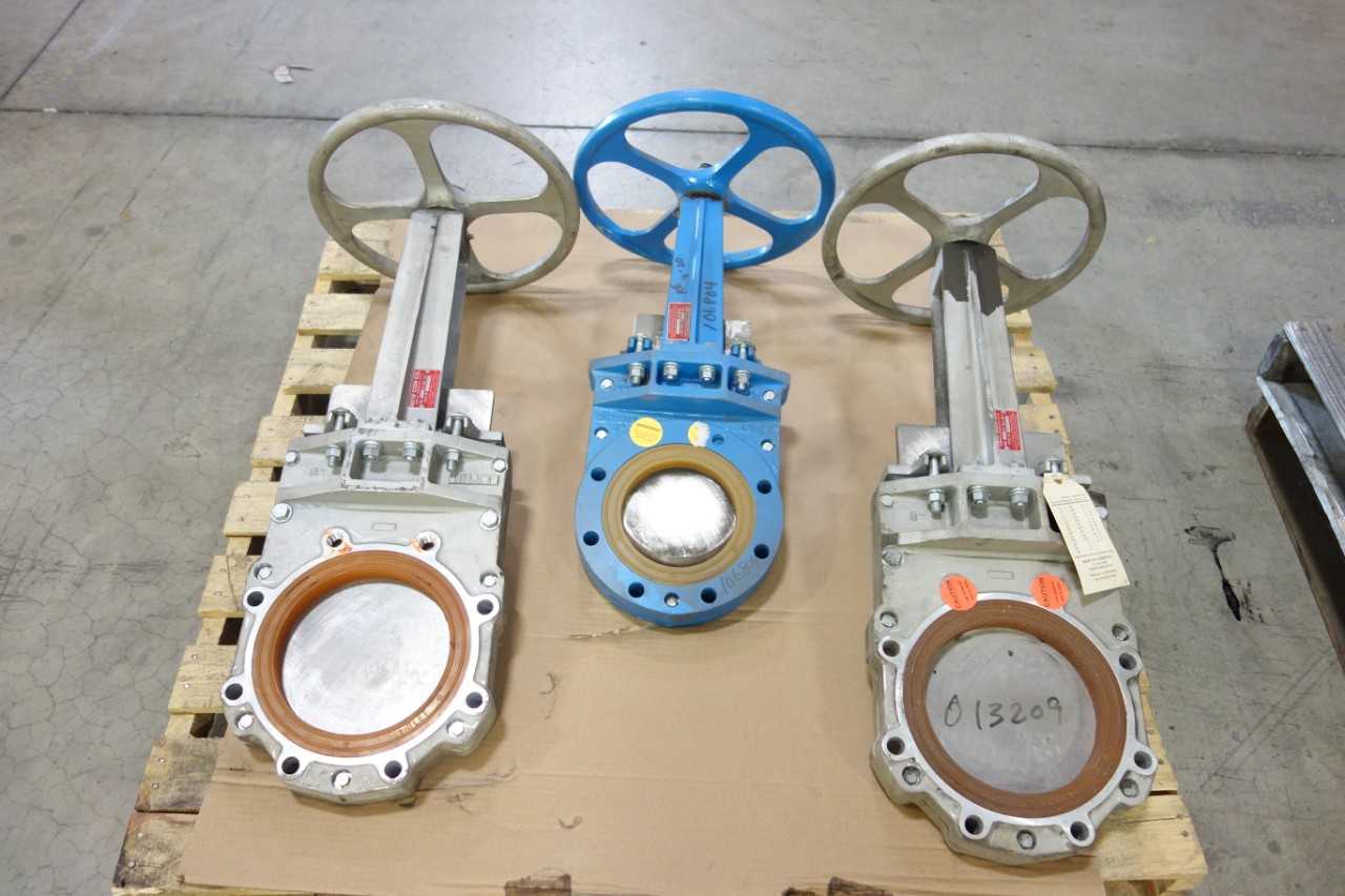 LOT 0F 3 NEW CON KNIFEGATE VALVES - VALVES