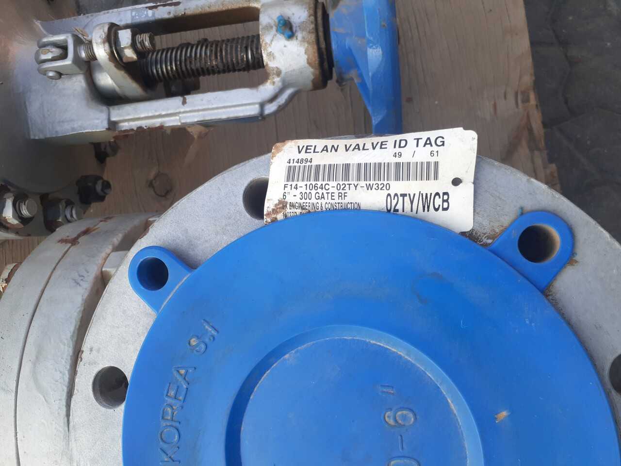 Lot of 3 Gate Valves - VALVES