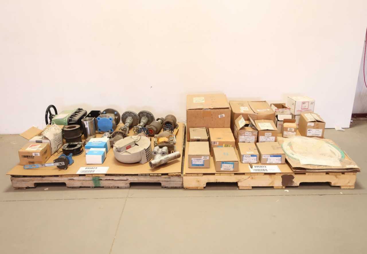 2 PALLETS OF VALVES, ELECTRICAL, PUMP PARTS - ELECTRICAL COMPONENTS