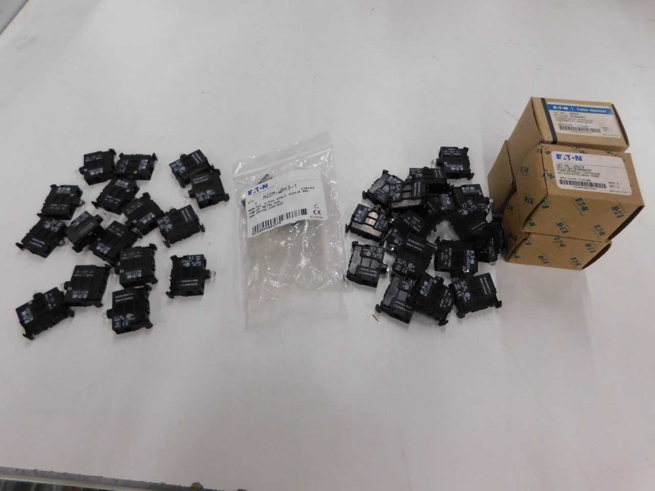 Lot of Quantity 38x Motor Operators/Relays - ELECTRIC MOTORS