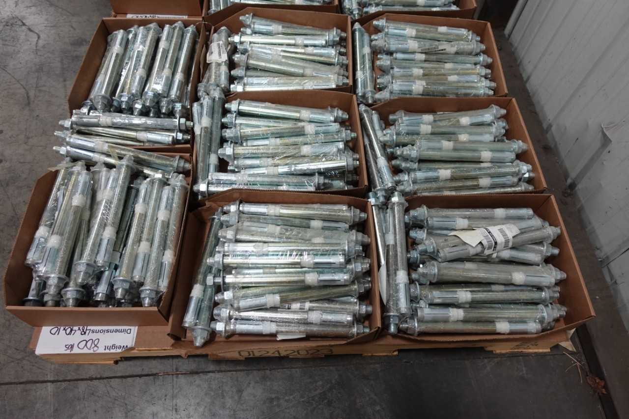2 PALLETS OF HILTI M20/60 EXPANSION SLEEVE CONCRETE ANCHORS - TRAILER MOUNTED EQUIPMENT