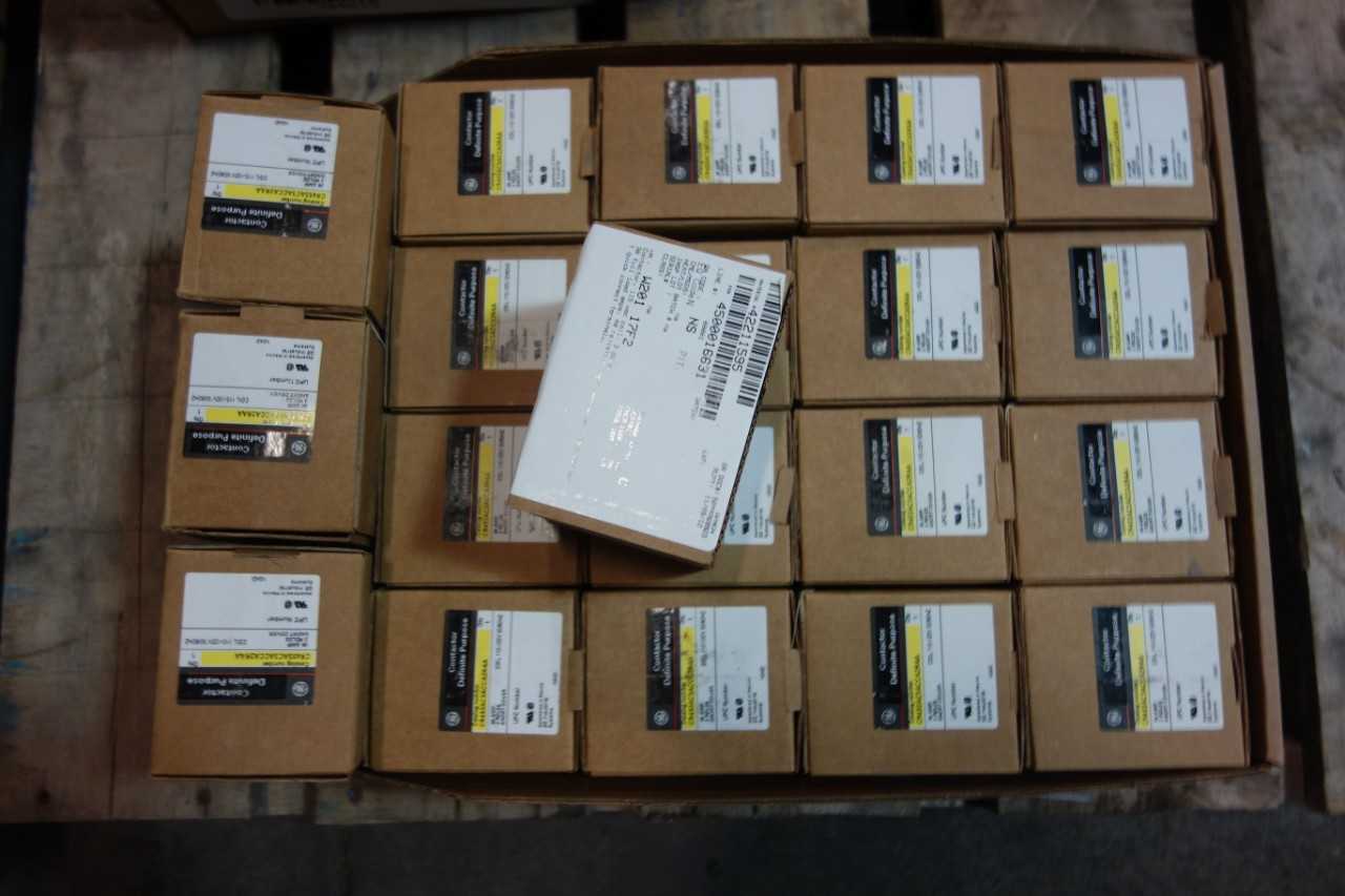 LOT OF GENERAL ELECTRIC GE CR453AC3ACCA2RAA 110-120V-AC 30A AMP 15HP AC CONTACTOR - CONTACTORS
