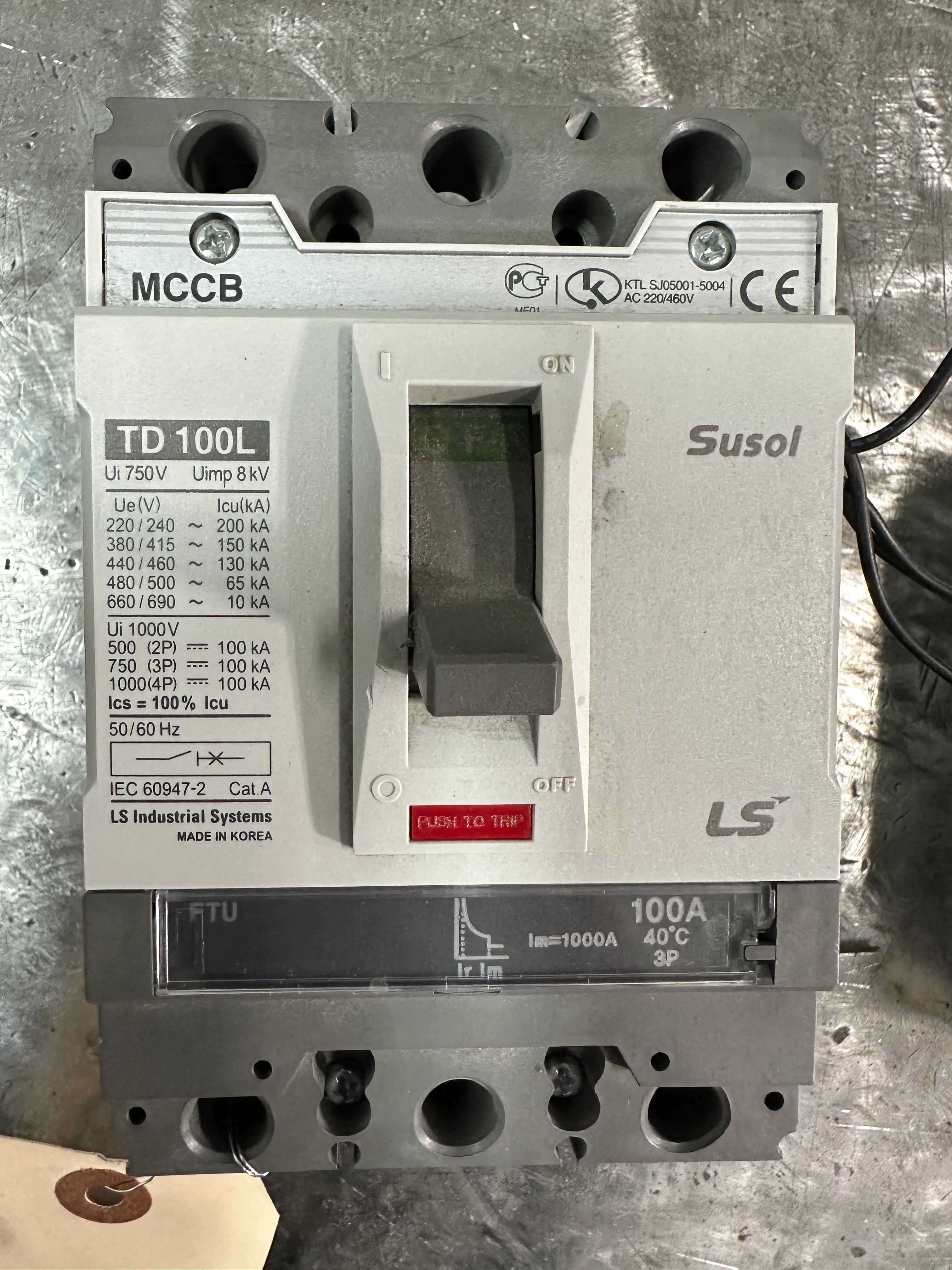 BULK LOT OF LS ELECTRIC CIRCUIT BREAKERS QTY 3 - CIRCUIT BREAKERS