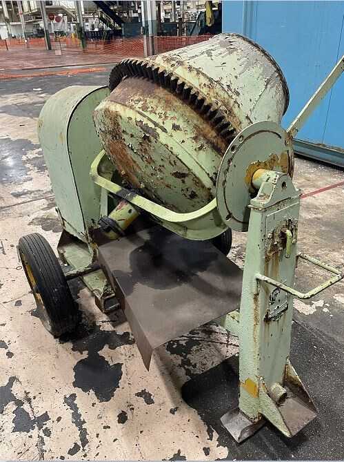 Cement Mixer - GRINDING MACHINES