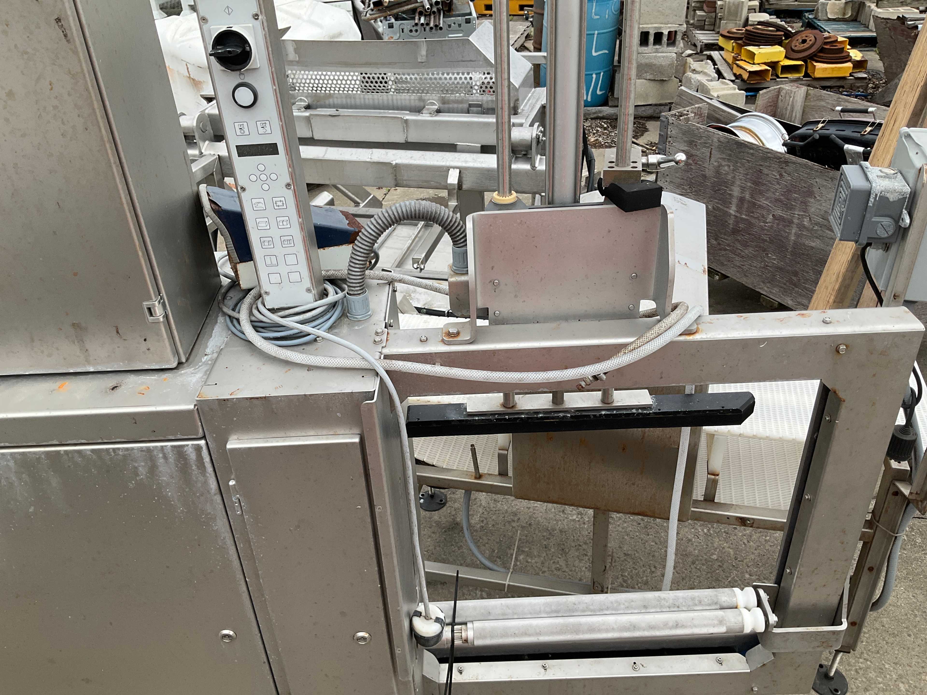 SONIXS 1006 BANDING MACHINE - FOOD & BEVERAGE