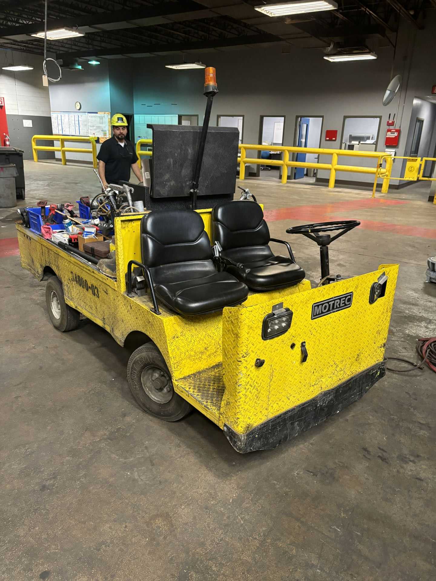 2008 MOTREC E-330 FLATBED UTILITY VEHICLE - UTILITY VEHICLES