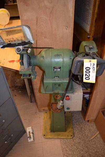 BLACK & DECKER 10" BALL BEARING BENCH GRINDER - MISCELLANEOUS