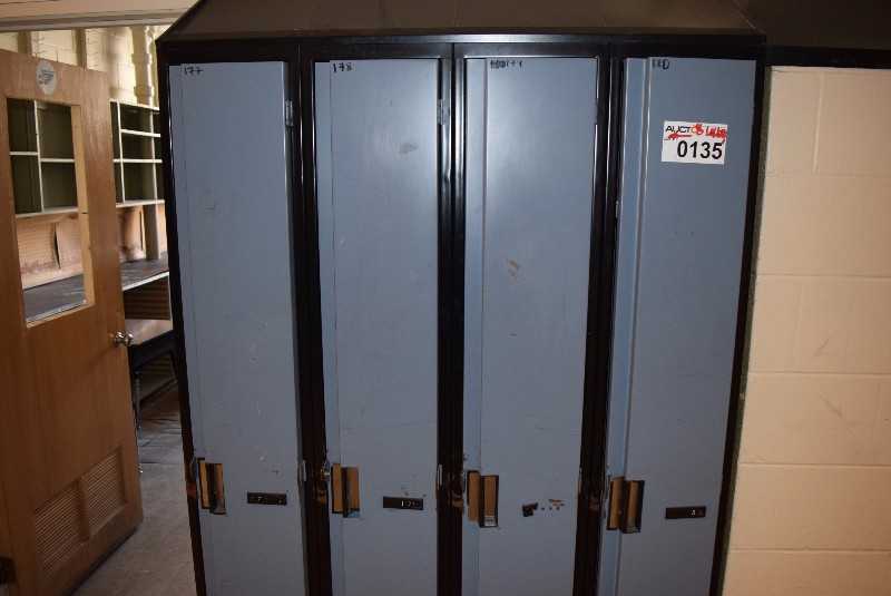 LOT OF 8 STUDENT LOCKERS - MISCELLANEOUS