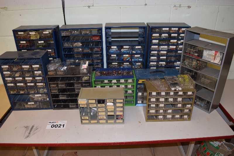 LOT OF ASSORTED ELECTRONICS SPARE PARTS - MISCELLANEOUS