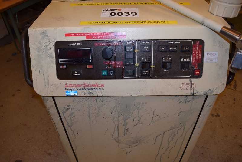 COOPER LASERSONICS 870M 115 V CO2 SURGICAL LASER SYSTEM - MISCELLANEOUS