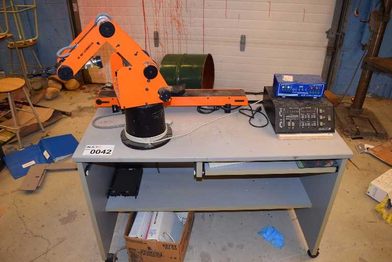 ESHED ROBOTICS ARM ASSEMBLY WITH CONTROLLER - MISCELLANEOUS