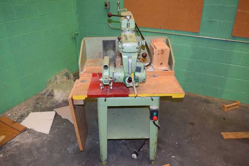 DELTA ROCKWELL 30-C RADIAL ARM SAW 2 HP 220/440 V - MISCELLANEOUS