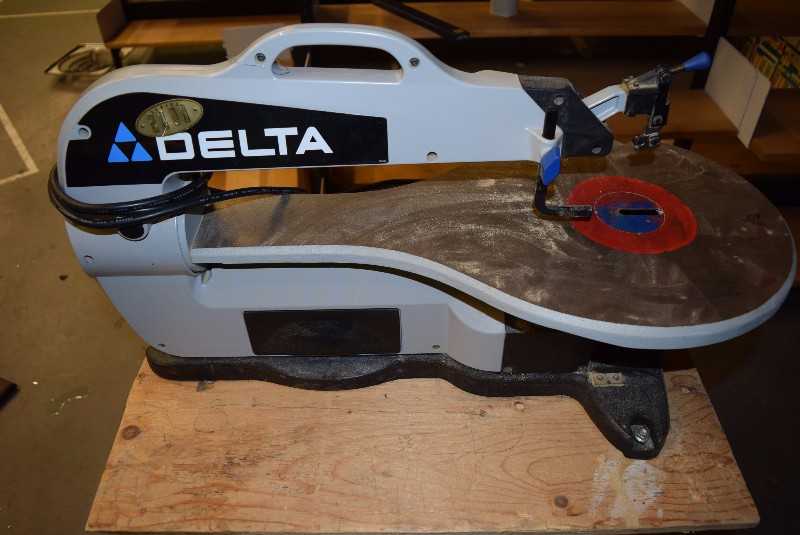 DELTA MACHINERY 40-570 120 V HIGH SPEED SCROLL SAW - MISCELLANEOUS