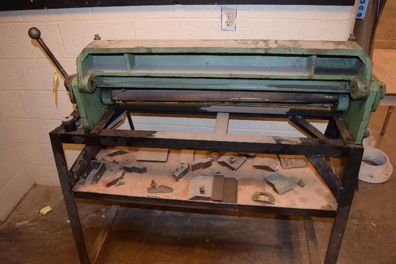 BROWN BOGGS 163-B 3 FT FINGER BRAKE - MISCELLANEOUS
