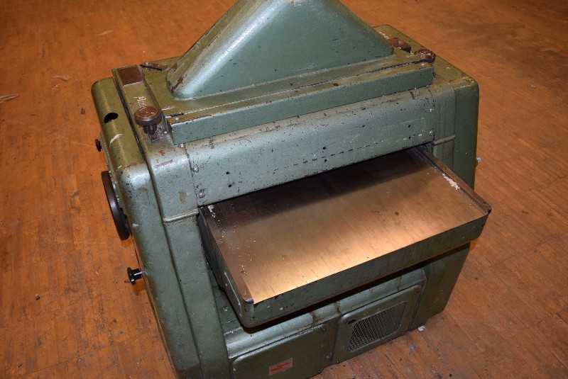 WADKIN BURSGREEN BAJ 71250 208 V 24 IN PLANER THICKNESSER - MISCELLANEOUS