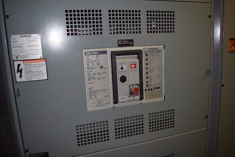 SIEMENS 1600 AMPS SWITCHGEAR - MISCELLANEOUS