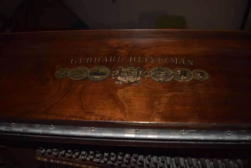 GERHARD HEINTZMAN 1960 38506 UPRIGHT PIANO - MISCELLANEOUS