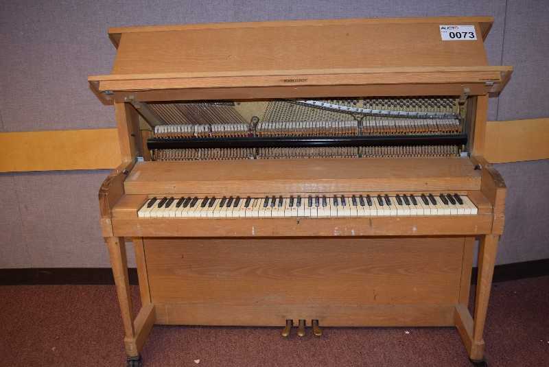 BALDWIN HAMILTON 21836 UPRIGHT PIANO - MISCELLANEOUS