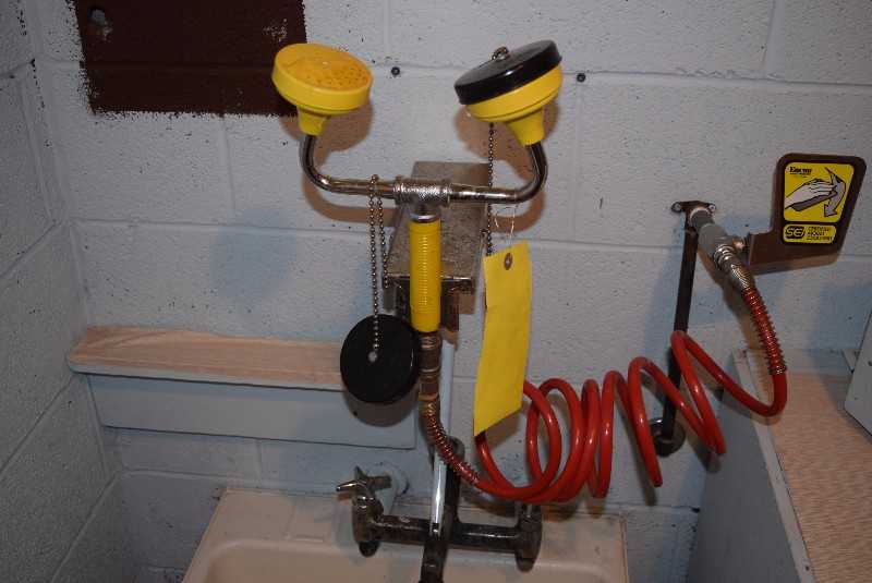 ENCON EMERGENCY EYEWASH STATION - MISCELLANEOUS