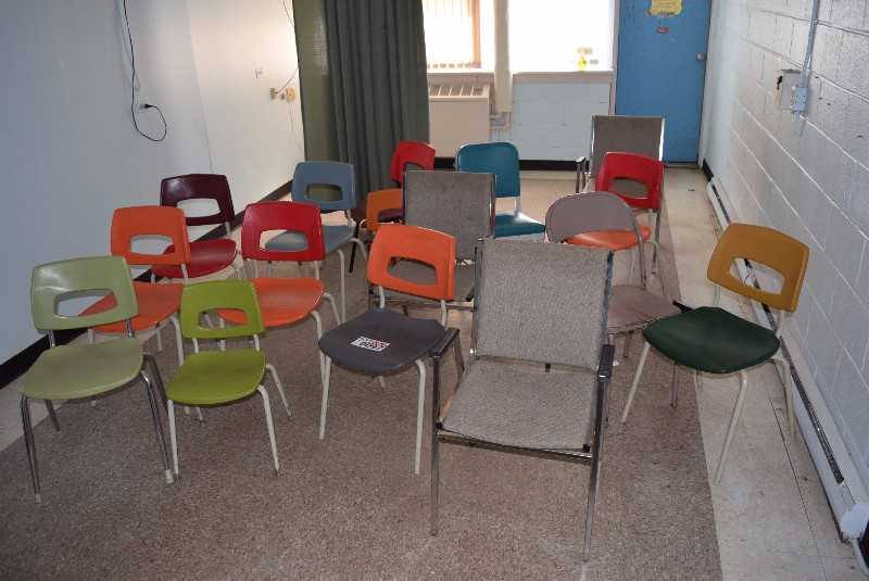 LOT OF CHAIRS - MISCELLANEOUS