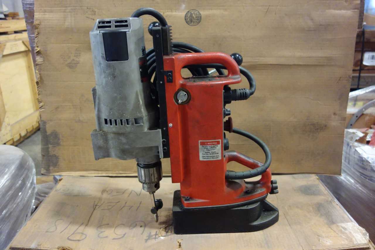 MILWAUKEE ELECTROMAGNETIC DRILL PRESS - UPRIGHT DRILL PRESSES