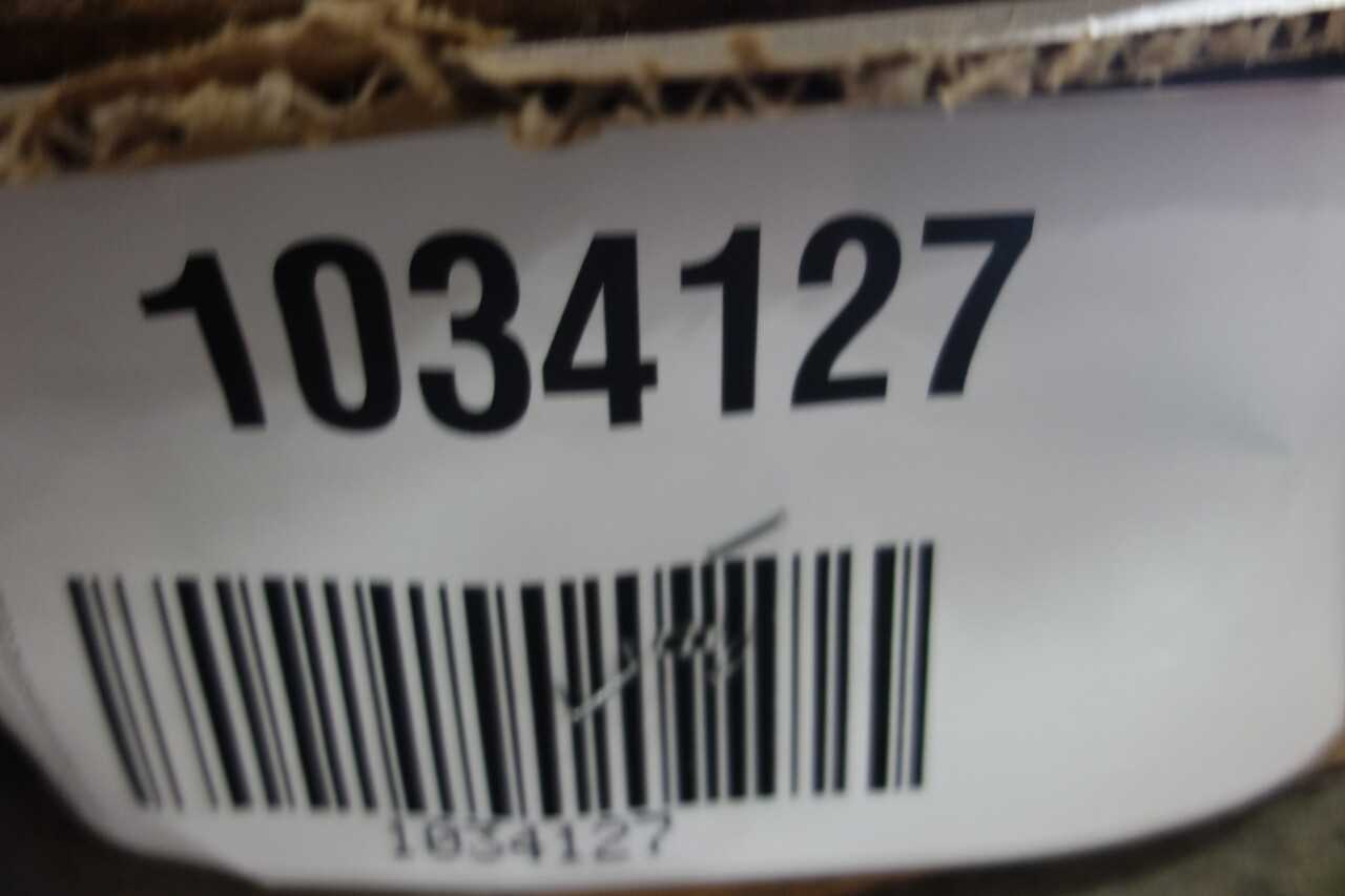 LOT OF ASSORTED BRONZE BELOIT BEARING HOUSINGS - BEARINGS