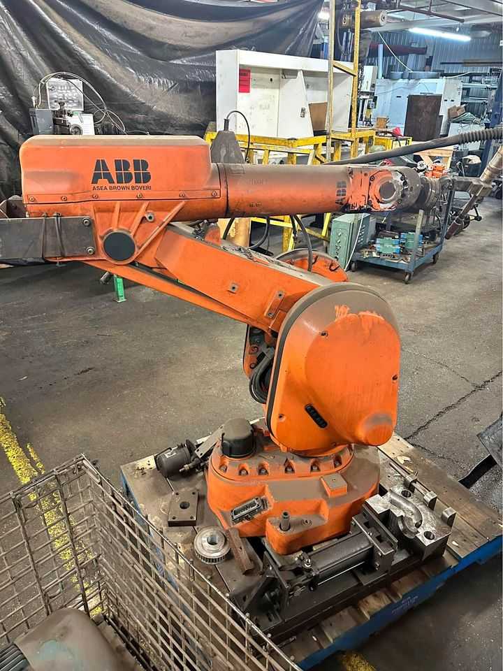 BULK LOT OF 3 ABB IRB 6660 WELDING ROBOTS WITH CONTROL, PENDANTS AND MILLER DELTAWELD 451 WELDER - WELDING EQUIPMENT BULK LOT OF 3 ABB IRB 6660 WELDING ROBOTS WITH CONTROL, PENDANTS AND MILLER DELTAWELD 451 WELDER - WELDING EQUIPMENT