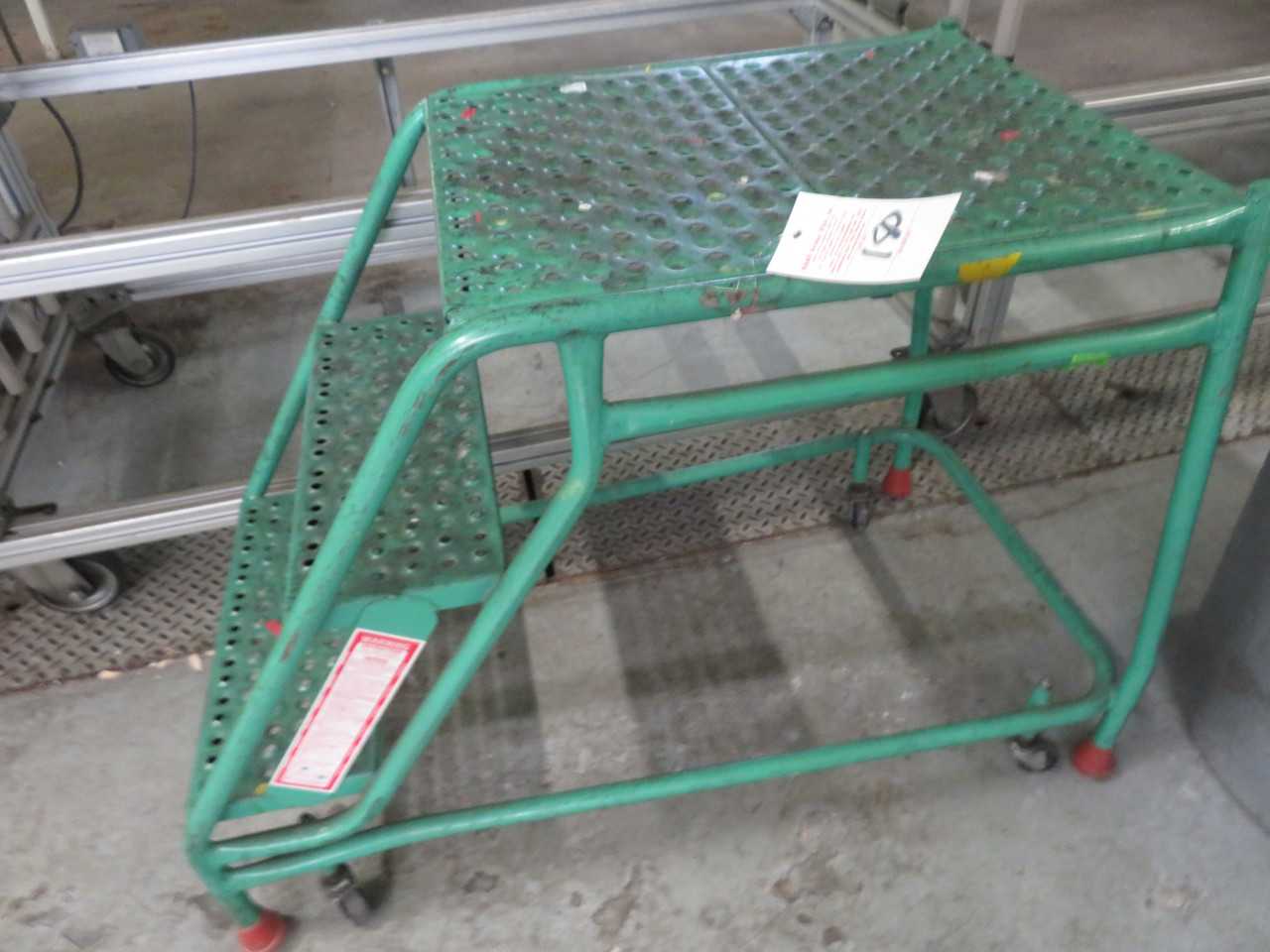 Steel Step on Wheels - MISCELLANEOUS
