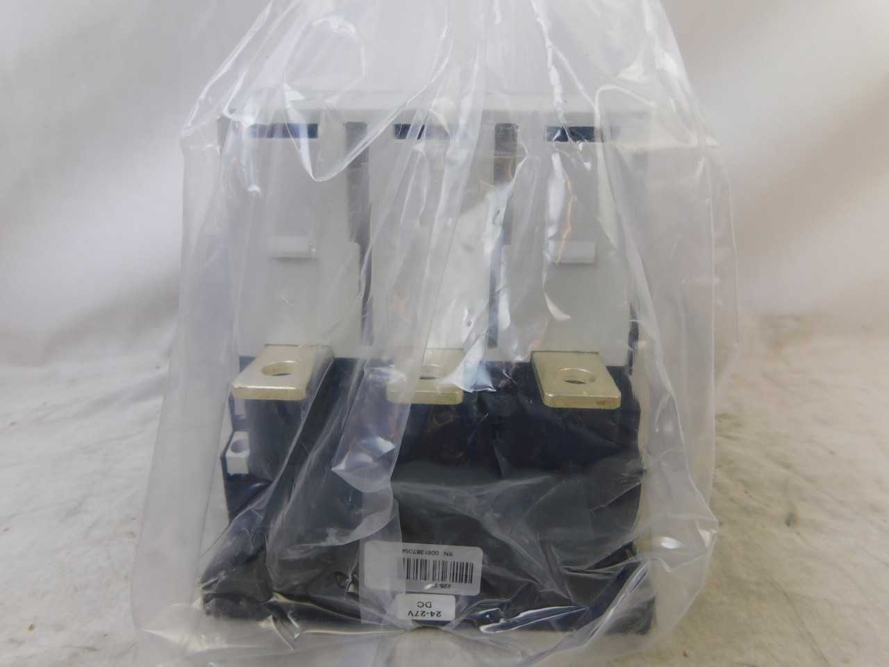 Quantity of 2 New Surplus Eaton XTCE225H22TD Non-Reversing Contactor Type XT 3P 225A 400V 2NO 2NC - CONTACTORS