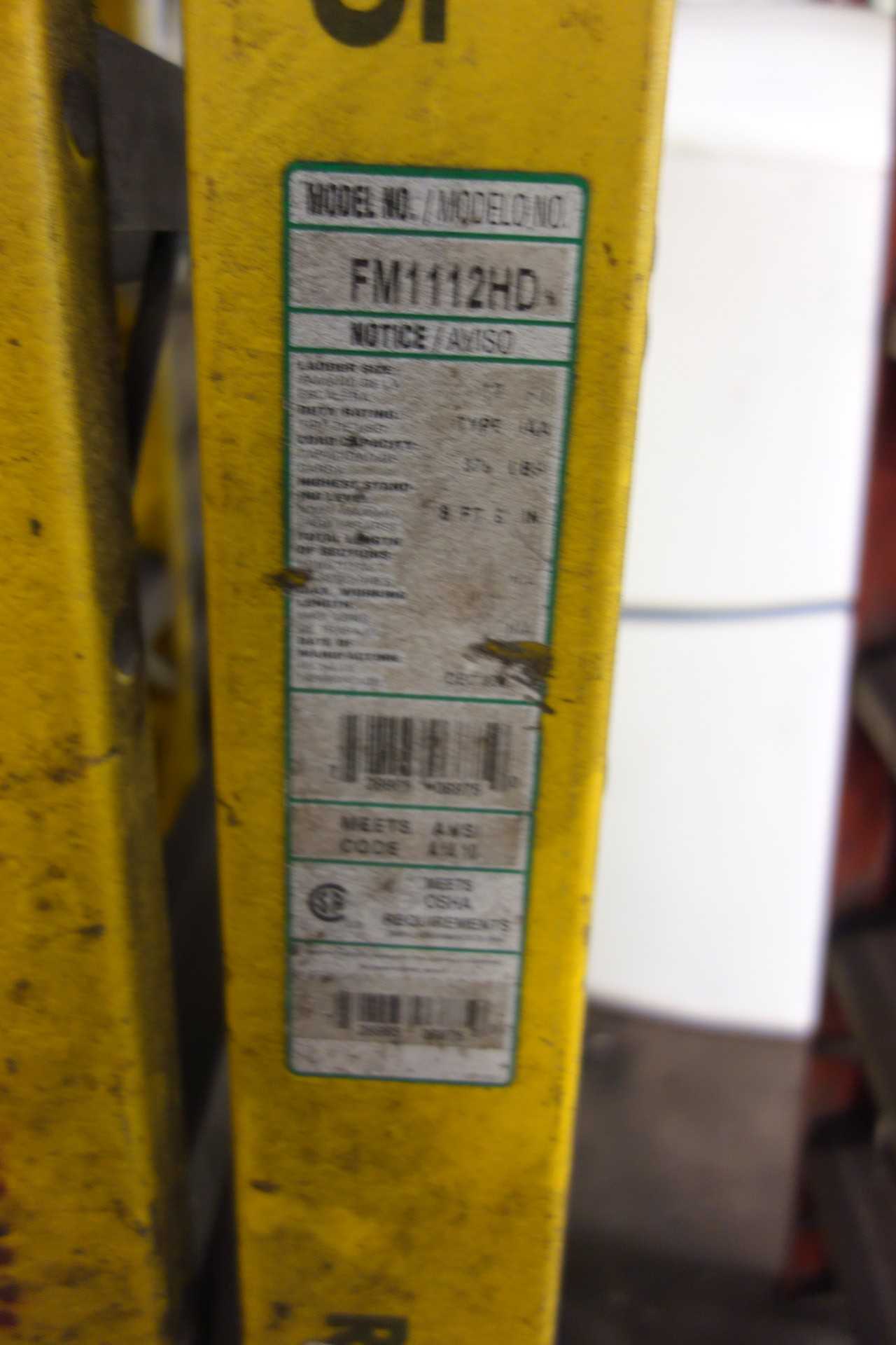 LOT OF 3 ASSORTED STEP LADDERS 9FT 6IN - MATERIAL HANDLING