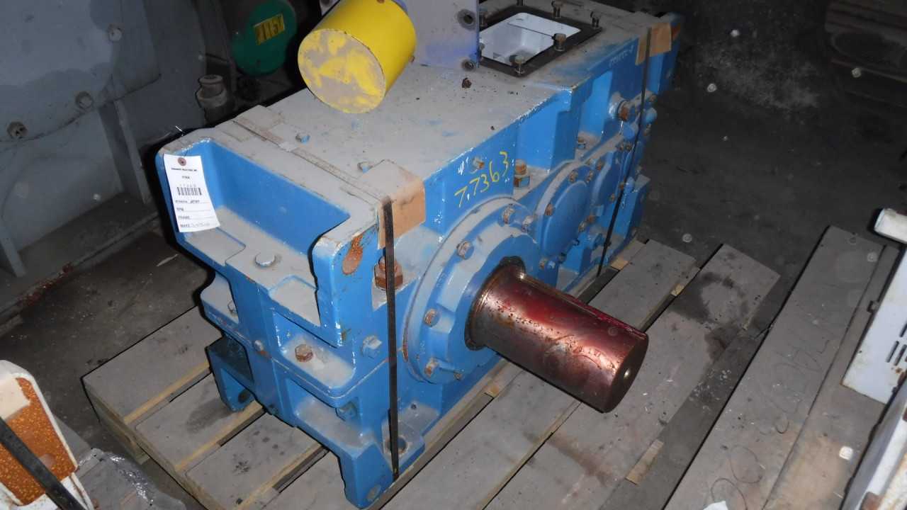 100 HP Sumitomo Gear Reducer Model PDH9065P3-RLF-45 - GEAR REDUCERS