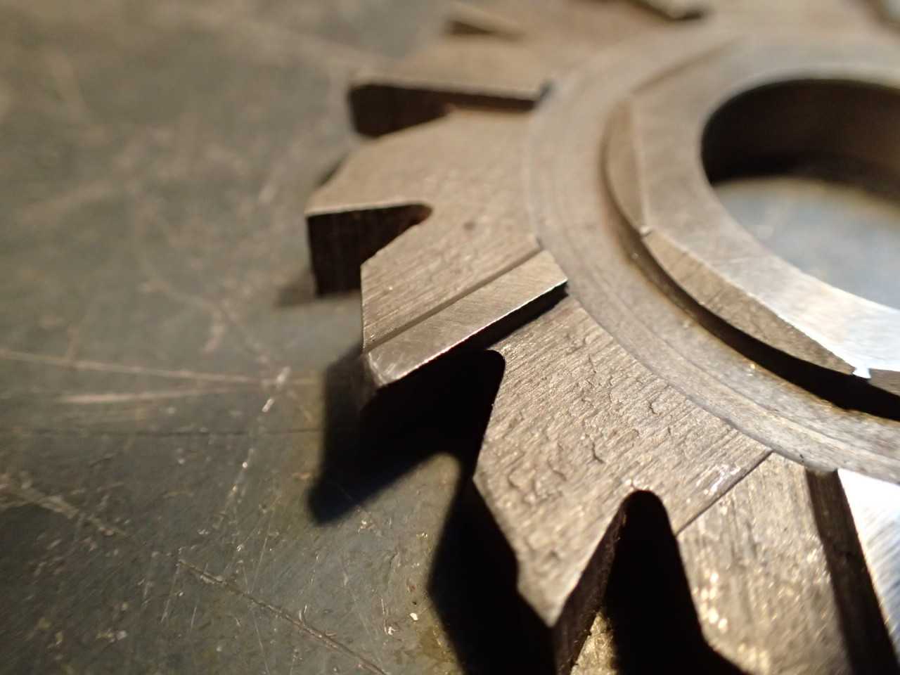 F&D 3" OD x 5/16" Staggered Tooth Side Milling Cutter: 1" Horizontal Arbor Hole - MILLING TOOLS