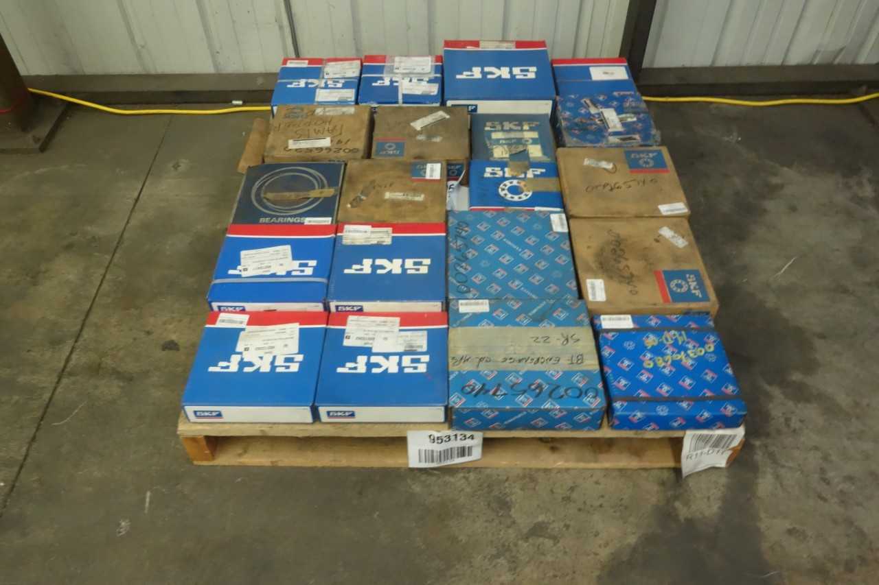 PALLET OF ASSORTED SKF ROLLER BEARINGS - BEARINGS