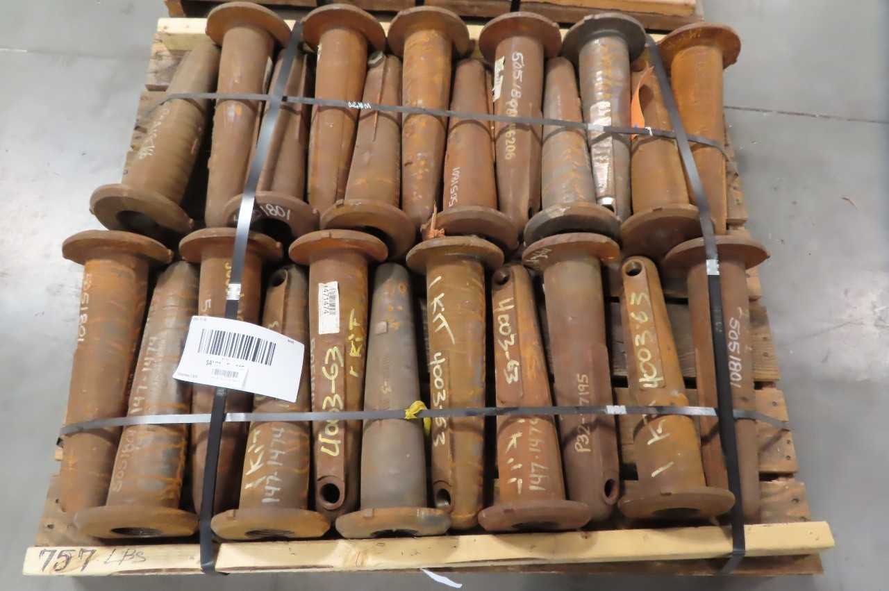3 PALLETS OF ASSORTED UNITED CONVEYOR NOZZLE ASSEMBLIES, 5/8IN INSERTS, 0 TO 5 DEGREE ANGLES - HAND TOOLS