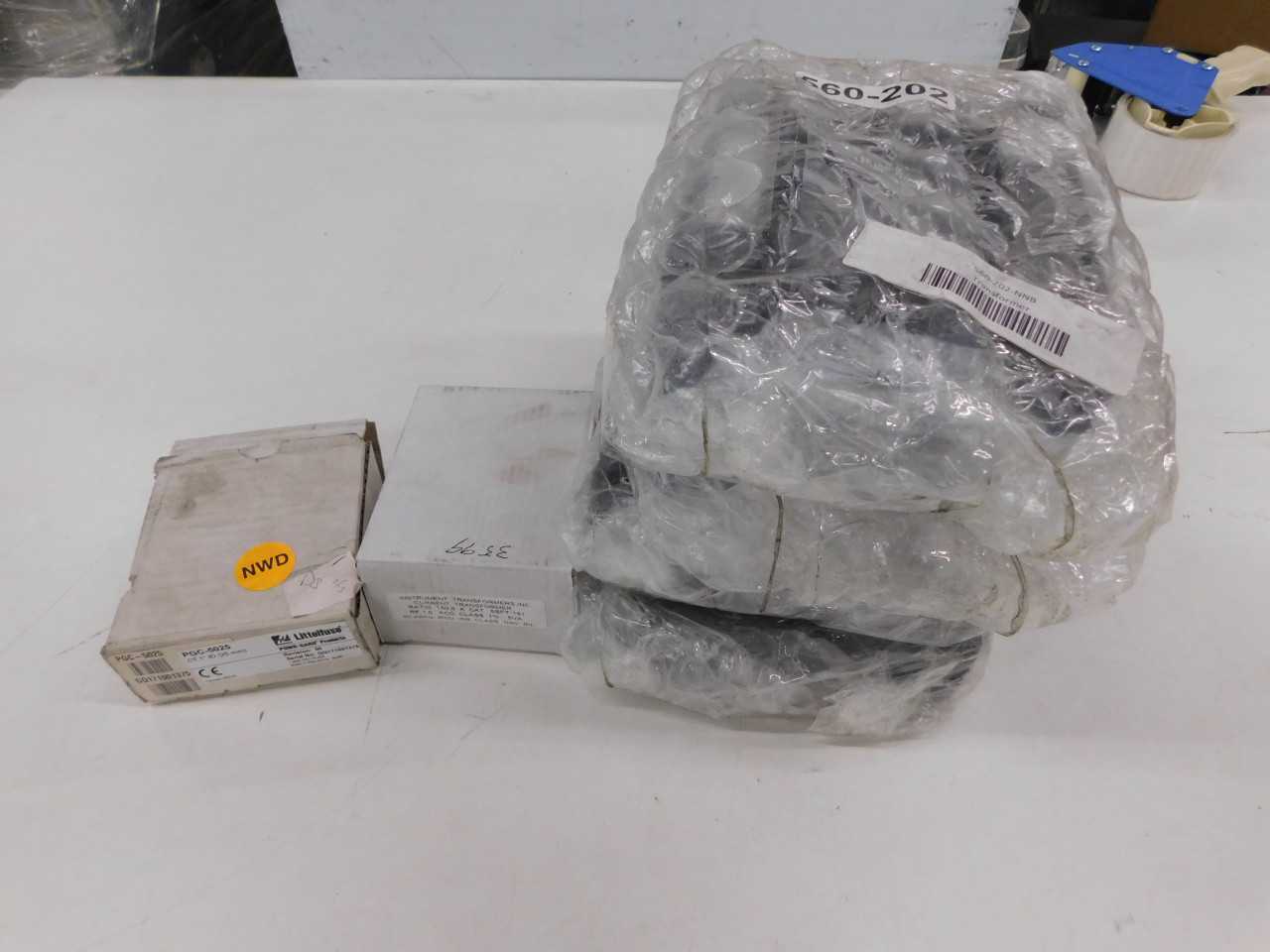 Lot of Quantity 6x Current Transformers - CONTROL TRANSFORMERS
