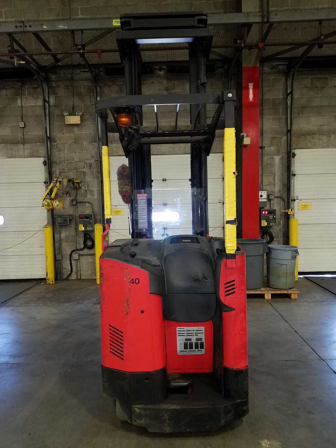 2011 Raymond 425-C35TT standup counterbalance, Pewaukee, WI - FORKLIFTS
