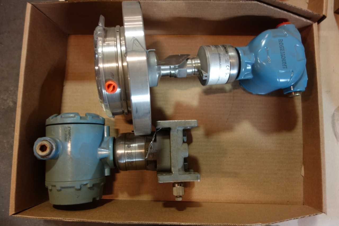 1 LOT OF ROSEMOUNT PRESSURE TRANSMITTER - INSTRUMENTATION