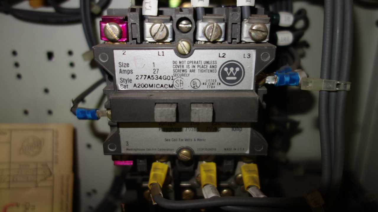 X7 VERTICAL SECTIONS OF WESTINGHOUSE MCC BUCKETS - MOTOR CONTROL CENTERS