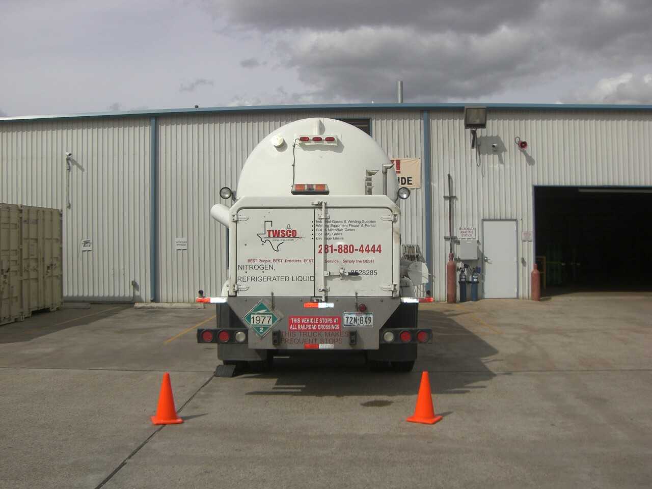 2010 Peterbilt - BUSES