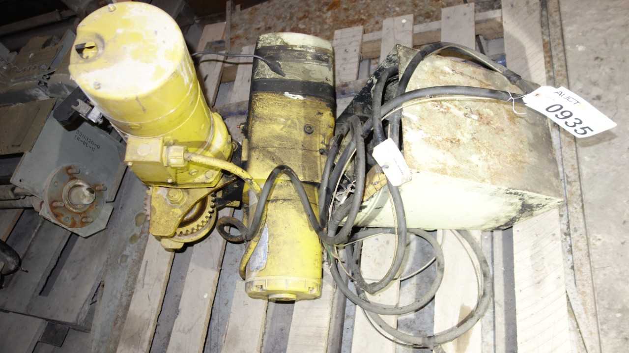 YALE KEL2-30ST15S2 4000LBS ELECTRIC HOIST - LIFTING EQUIPMENT