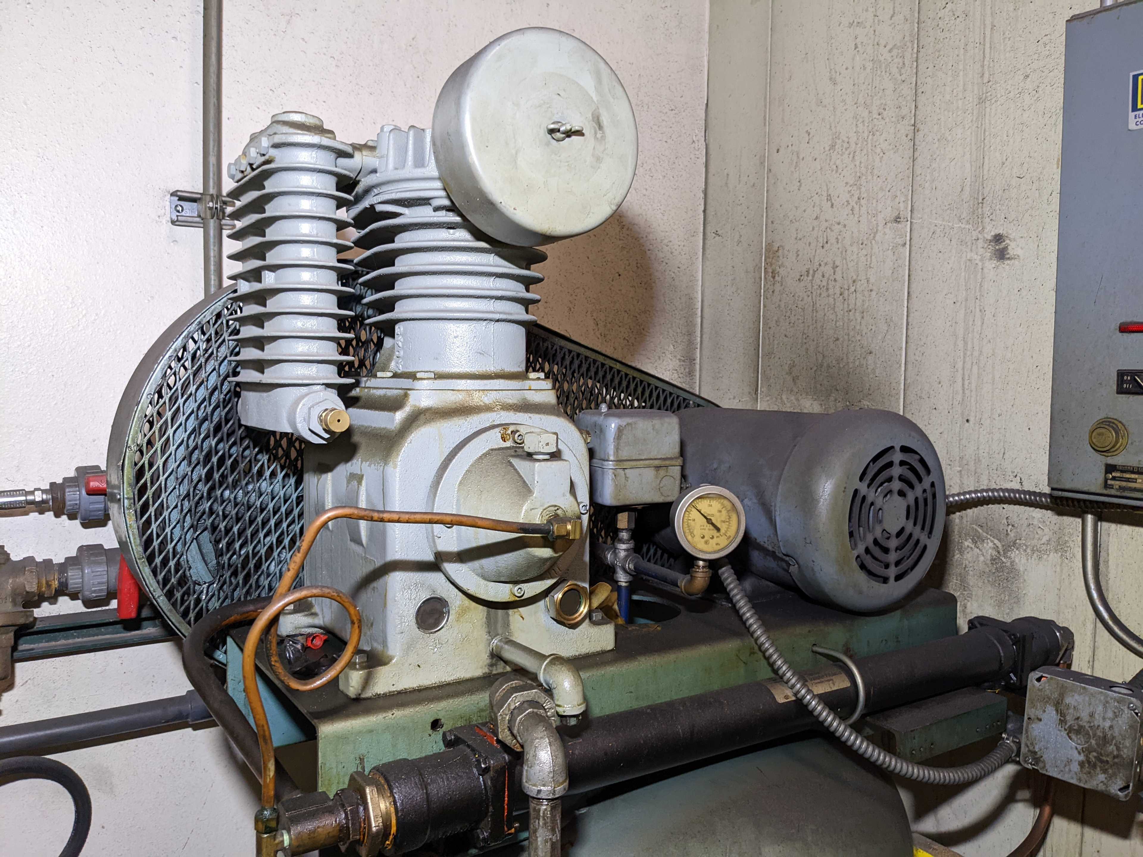 AIR COMPRESSOR - AIR COMPRESSORS