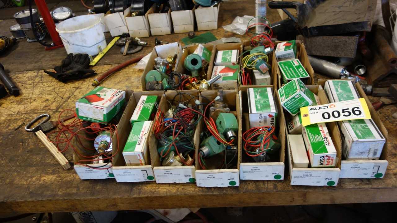 LOT OF 12 TOTES OF ASSORTED ASCO SOLENOID VALVES & COILS - SOLENOID VALVE