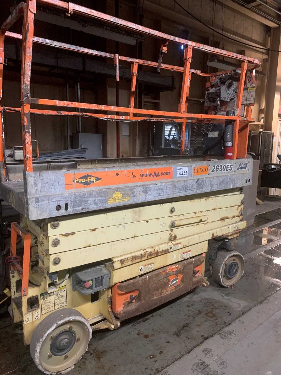 2010 JLG Scissor Lift Model 263OES - SCISSOR LIFTS