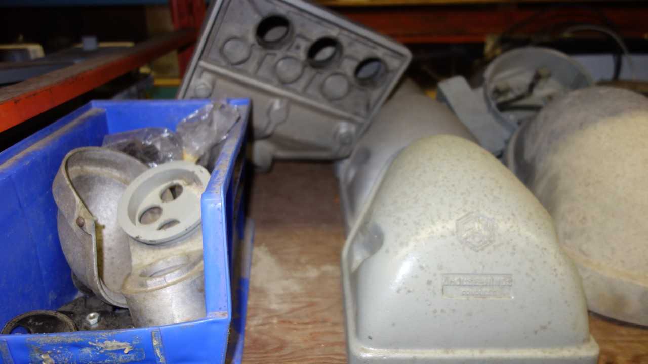 LOT OF ASSORTED ELECTRICAL MRO - ELECTRICAL COMPONENTS