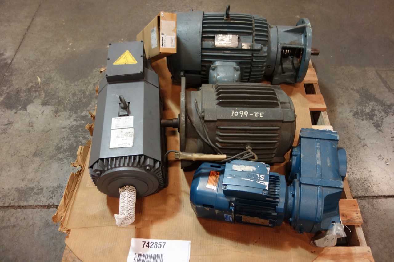 1 PALLET OF ASSORTED AC MOTORS, ELECTRIC MOTOR REPLACEMENT PART- MITSUBISHI, RELIANCE, US MOTORS - ELECTRIC MOTORS
