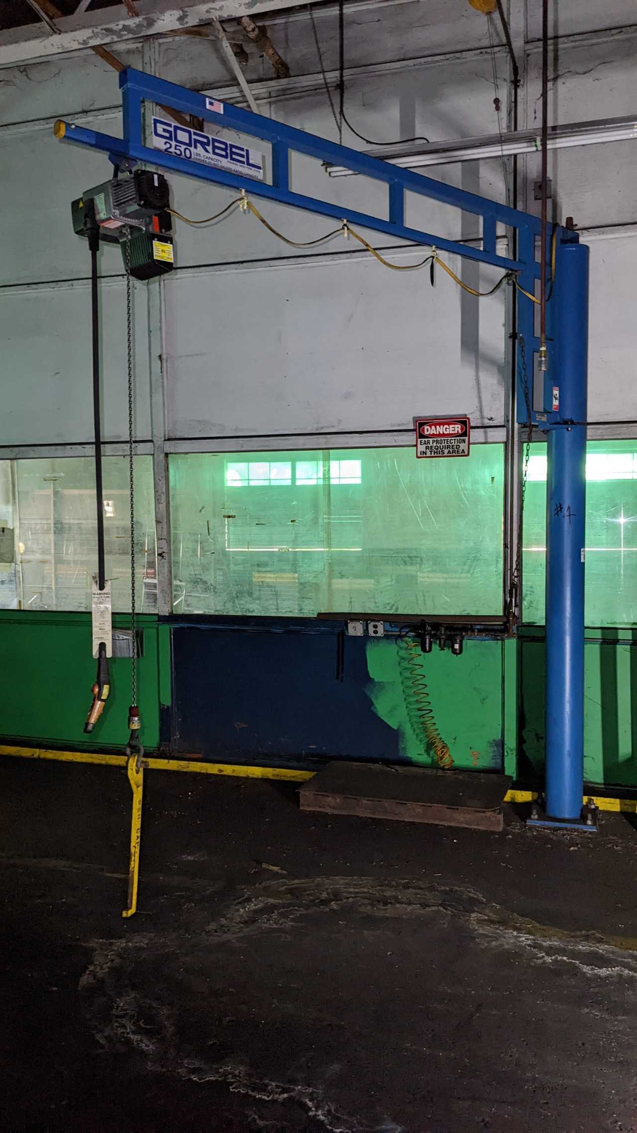 Global 250 lbs Jib with demag 250lbs hoist - CRANES