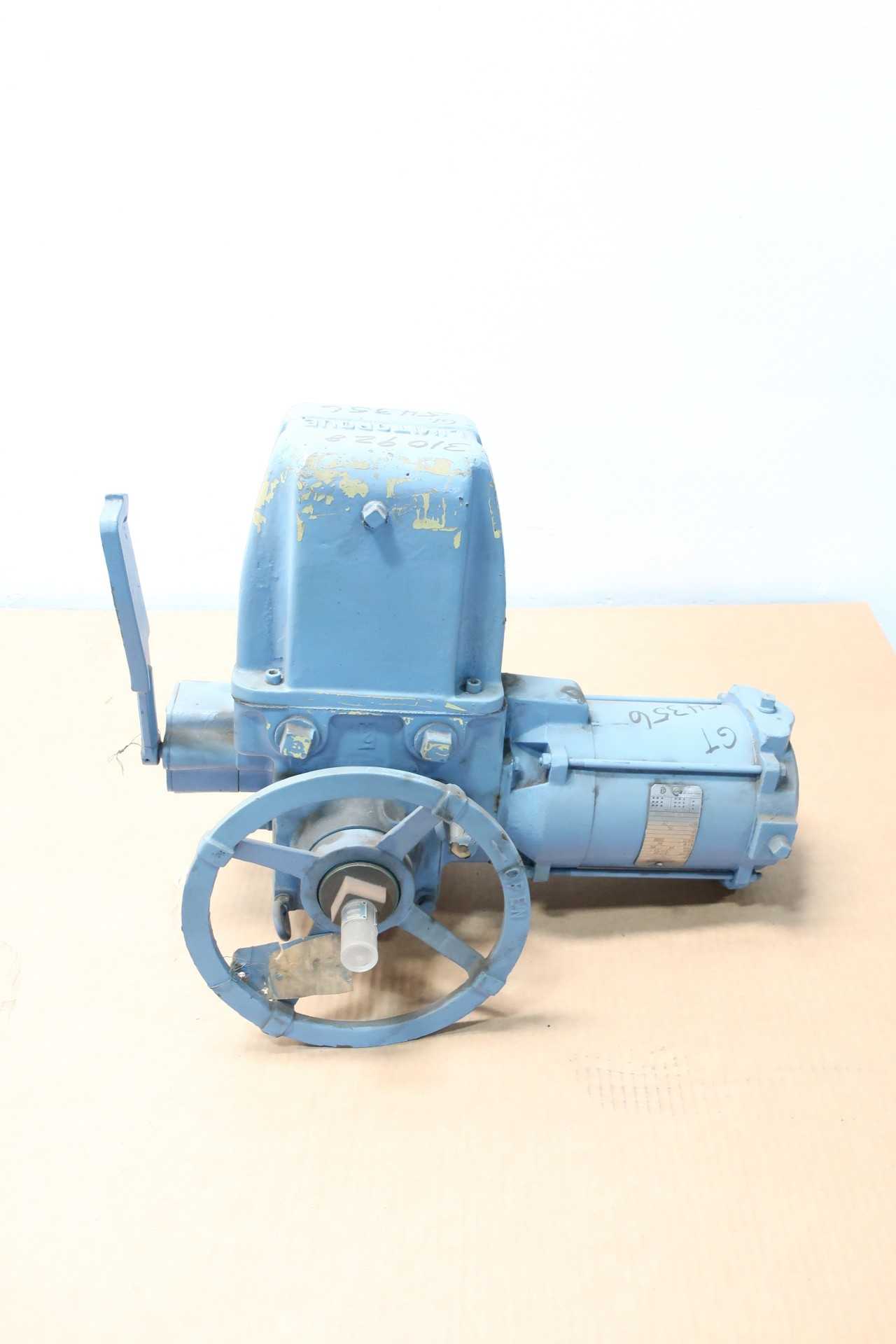 CONVAL 12L2P ELECTRIC SOCKET WELD GLOBE VALVE 3/4IN - GLOBE VALVE