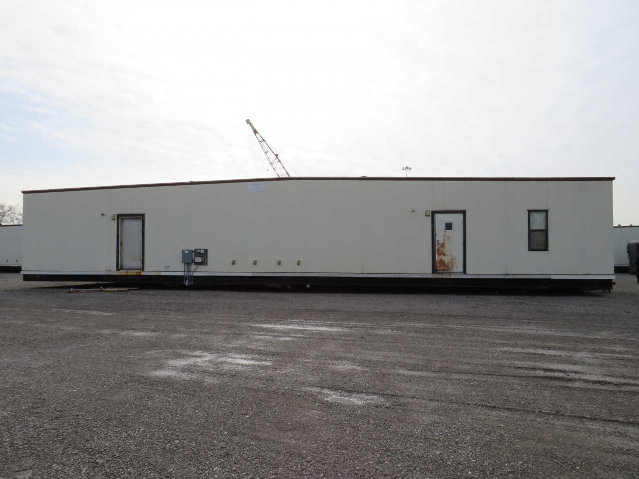 2006 SIX SECTIONS OF MODULAR OFFICES 84' X 72' MODEL 8476 - MISCELLANEOUS