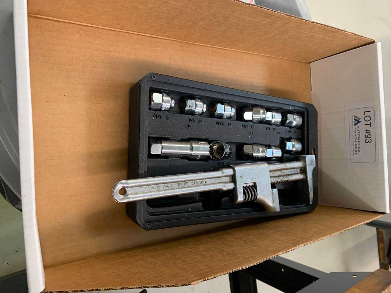 Sockets with Wrench - HAND TOOLS